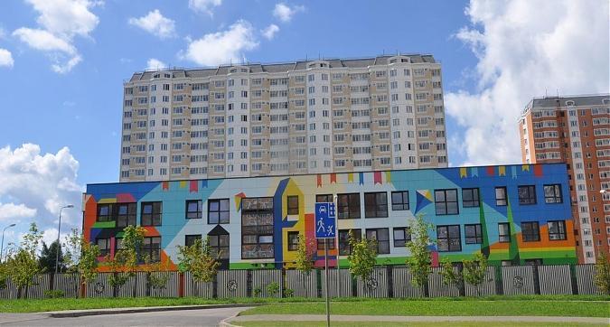 ЖК Переделкино ближнее, детский сад, вид с улицы Бориса Пастернака Квартирный контроль