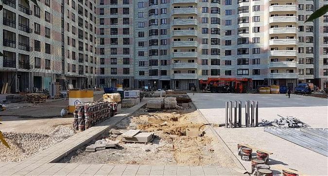 ЖК Орехово-Борисово - внутренний двор корпуса 3 Квартирный контроль