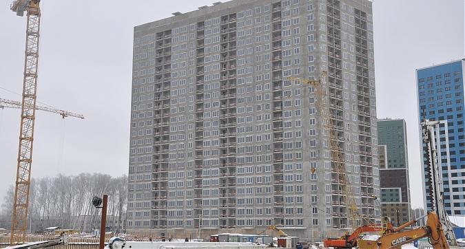 ЖК Эталон Сити, 3-й корпус, вид с улицы Поляны Квартирный контроль