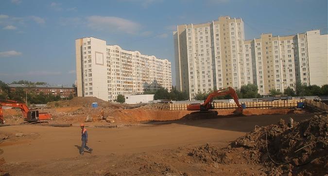 ЖК Новочеремушкинская, 17 - работы по  обустройству котлована, вид с Новочеремушкинской улицы, фото 4 Квартирный контроль