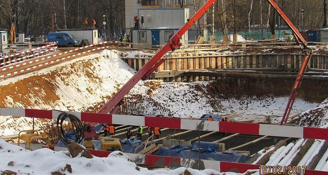 ЖК Достояние - вид с Ярцевской улицы на 1-й корпус (дома Культура и Искусство) Квартирный контроль
