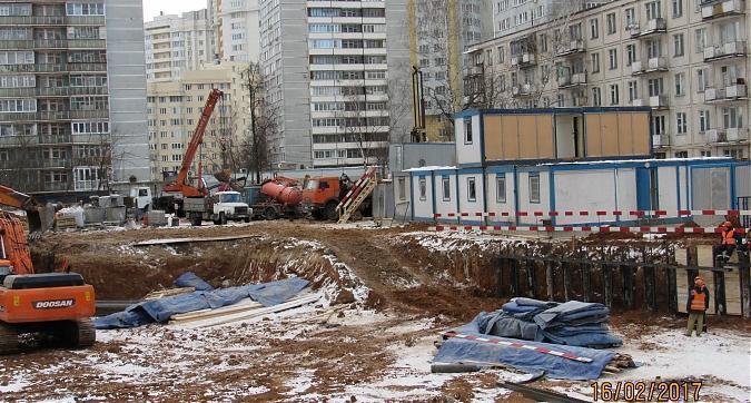 ЖК Достояние - вид с Ярцевской улицы на 2-й корпус (дом Наука) Квартирный контроль