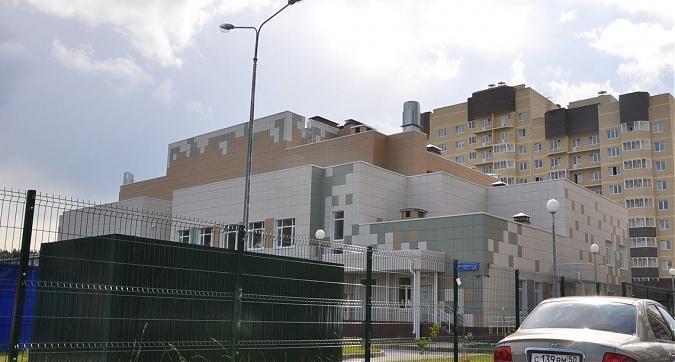 ЖК Полет, детский сад, вид с улицы Дмитрия Михайлова Квартирный контроль