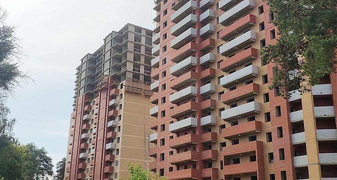 ЖК Лесной Квартал, корпуса 18 и 19, вид со 2-ой Заречной ул., фото 11 Квартирный контроль