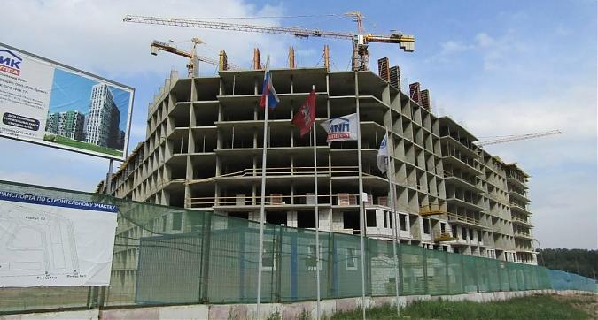 ЖК Северный - вид на корпус 9 со стороны бульвара Академика Ландау Квартирный контроль