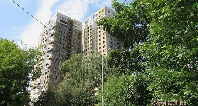 ЖК Дуэт, фасадные работы - вид с Дегунинской улицы, фото 2 Квартирный контроль