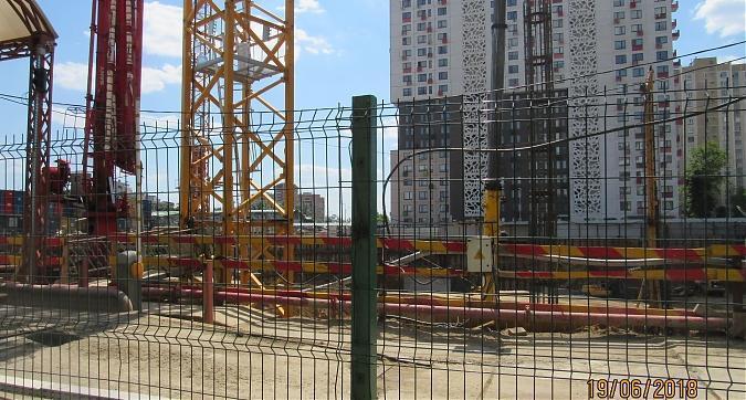 ЖК Wellton Park (Велтон Парк), монолитные работы -вид на 11 корпус со двора, фото 2 Квартирный контроль