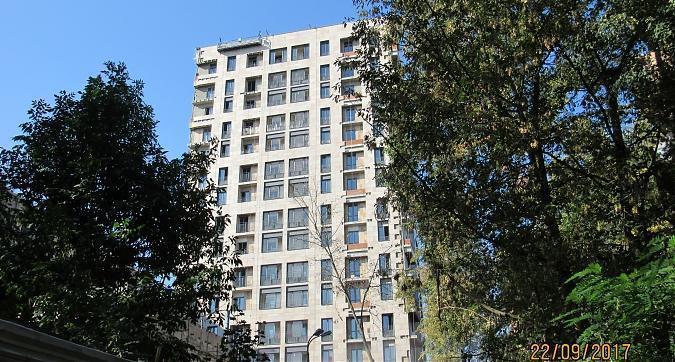 ЖК Гришина,16 (Level Кутузовский), корпус А, облицовочные работы - вид со двора, фото 1 Квартирный контроль