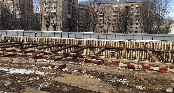 ЖК Дом на Усиевича, котлованные работы - вид с улицы Усиевича, фото 2 Квартирный контроль