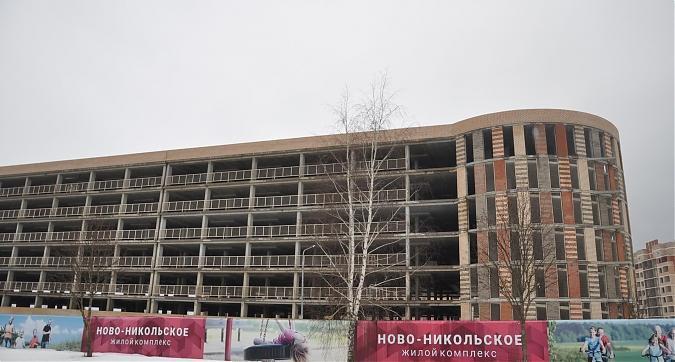 ЖК Ново-Никольское, многоуровневый паркинг, вид с улицы Рабочая, фото 2 Квартирный контроль