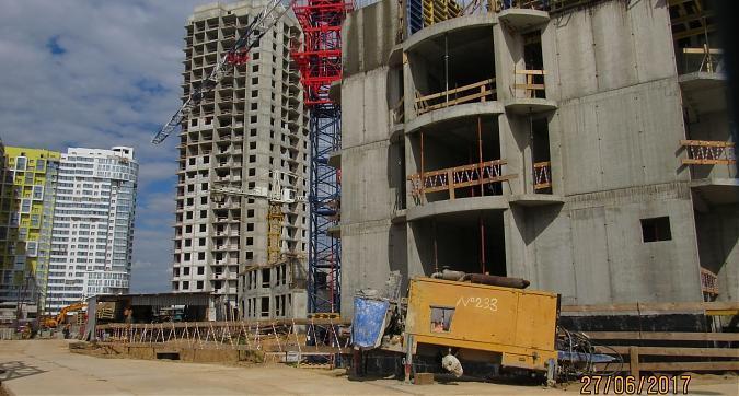 ЖК Крылатский - вид с Рублевского шоссе на 5-й и 4-й корпуса Квартирный контроль
