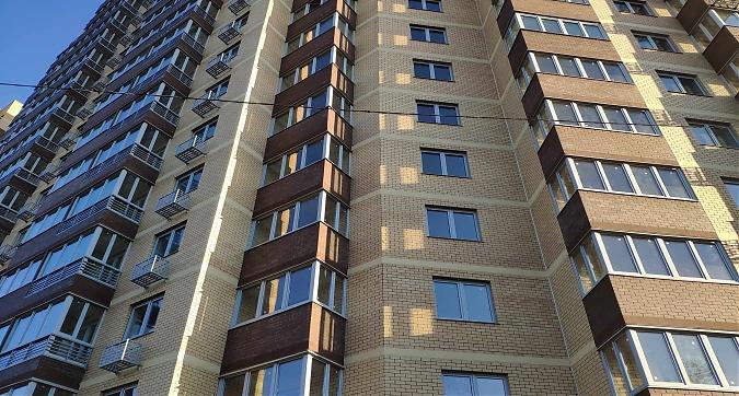 ЖК Экоград на Микояна, корпус 2, вид с ул. Манометр, фото 3 Квартирный контроль