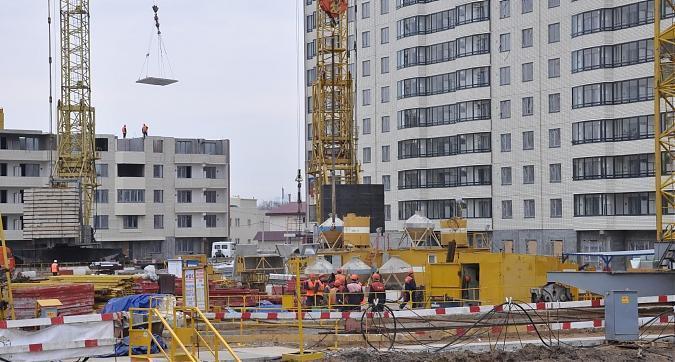 На месте строительных кранов планируется детский сад и школа в ЖК Кварталы 21/19 Квартирный контроль