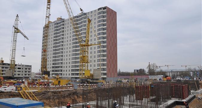 Вид на стройку ЖК Кварталы 21/19 со стороны будущего 5 корпуса Квартирный контроль