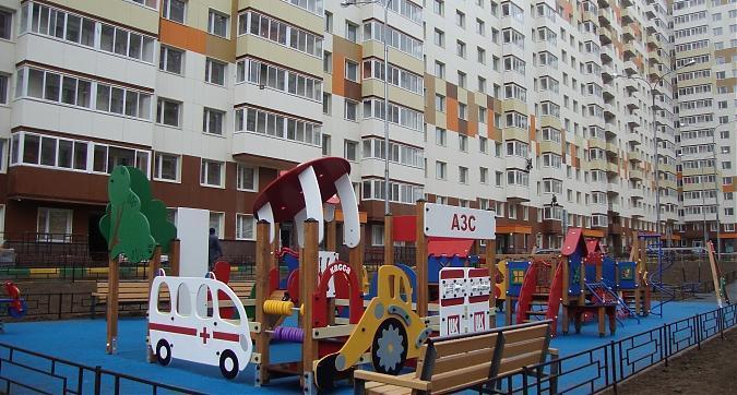ЖК Зеленые аллеи, корпус 2.8, вид с бул. Зелёные Аллеи, фото - 5 Квартирный контроль