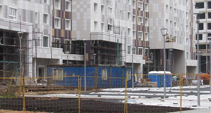 ЖК Квартал 38А, благоустройство территории около корпуса 9, вид с северной стороны, фото - 2 Квартирный контроль