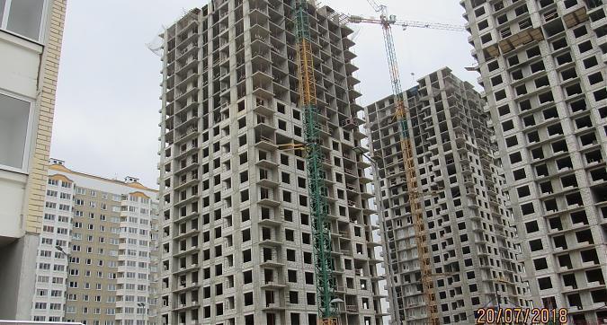 ЖК Первый Московский, 30 и 28 корпуса, монолитные работы - вид с улицы Атласова Квартирный контроль