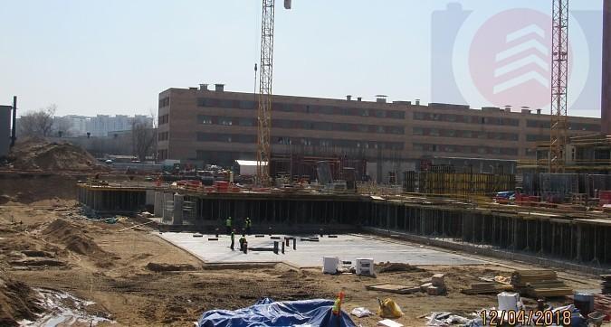 ЖК Кварталы 21/19, 10-й корпус, монолитные работы - вид со 2-го Гайвороновского проезда, фото 1 Квартирный контроль