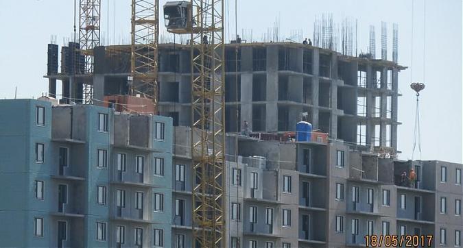 ЖК Мир Митино - вид на строящийся корпус 9 со стороны посёлка Рождествено Квартирный контроль