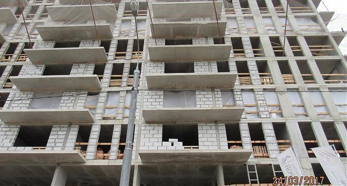 Вид с Левобережной улицы на Комплекс апартаментов Янтарь-Apartments Квартирный контроль