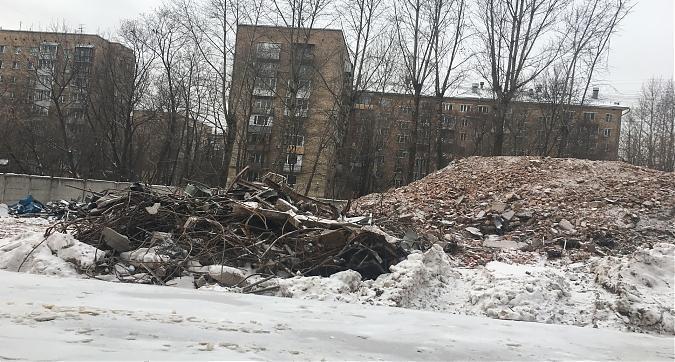 ЖК Дом на Усиевича - подготовка территории к строительным работам, вид с улицы Усиевича Квартирный контроль