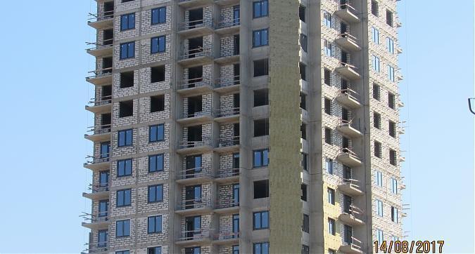 ЖК Крылатский, корпус 5, остекление окон - вид с Рублевского шоссе, фото1 Квартирный контроль