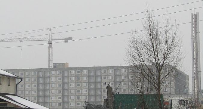Микрорайон Красногорский - вид на строящийся жилой комплекс со стороны Родниковой улицы Квартирный контроль