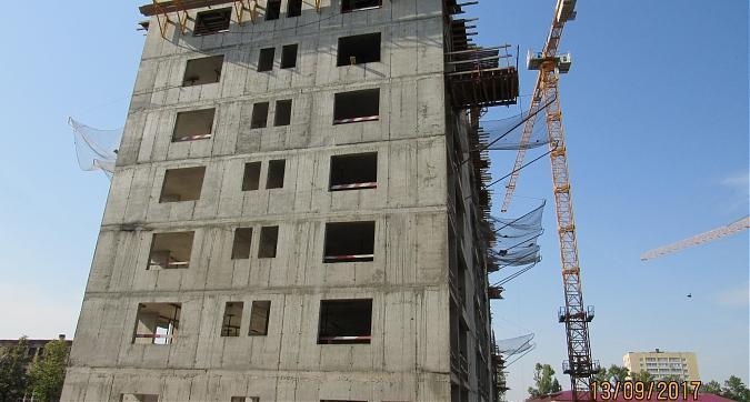 ЖК Михайлова 31, монолитные работы - вид с улицы Михайлова, фото 5 Квартирный контроль