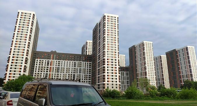 ЖК Оранж Парк, корпус 5, вид с ул. Строителей, фото 1 Квартирный контроль