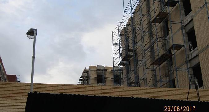ЖК Опалиха Village - вид на корпуса 5 и 6 с западной стороны Квартирный контроль