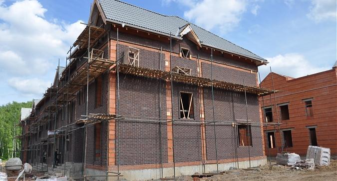 ЖК Каскад парк, 33-й корпус, вид со строительной площадки, фото 2 Квартирный контроль