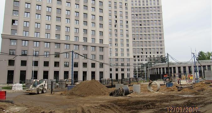 ЖК Родной город. Октябрьское поле - вид со стороны улицы Берзарина, фото 3 Квартирный контроль