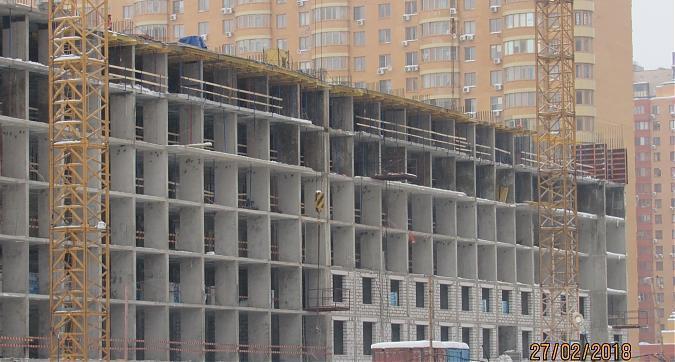 ЖК Юбилейный - монолитные работы, вид с улицы Коминтерна, фото 2 Квартирный контроль