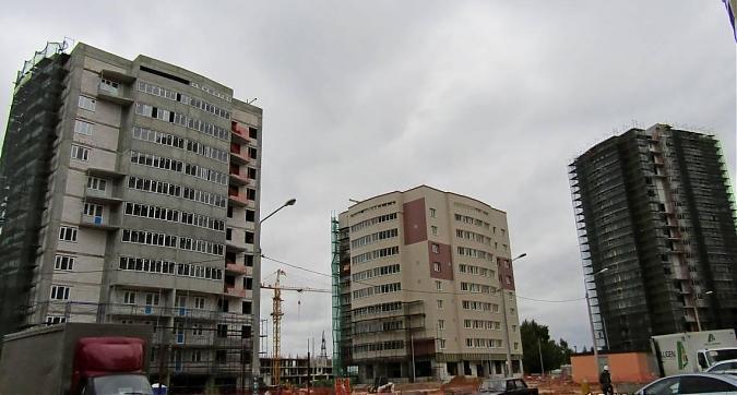 ЖК Берег Скалбы 2 - вид на корпуса 1, 2 и 3 с восточной стороны Квартирный контроль