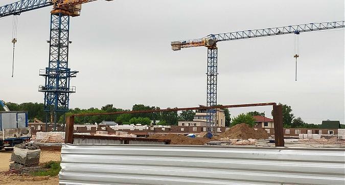 ЖК Театральный Парк, строительство корпусов 22-25, вид с ул. Полевой, фото 9 Квартирный контроль