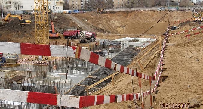 ЖК Серебряный парк (Паршина, 10) - монолитные работы, вид с улицы Паршина, фото 3 Квартирный контроль