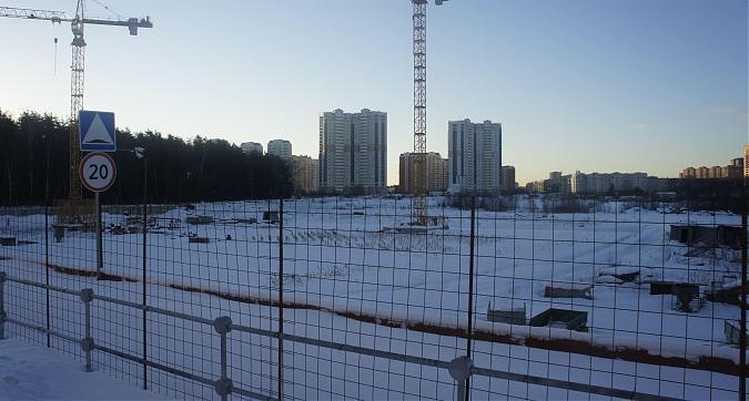 ЖК Эдельвейс-Комфорт, Корпуса 9 и 10, вид с Чистопольской ул., фото 7 Квартирный контроль