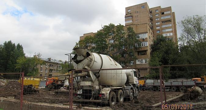 ЖК Дом на Усиевича, подготовка к котлованным работам - вид с улицы Усиевича, фото 3 Квартирный контроль