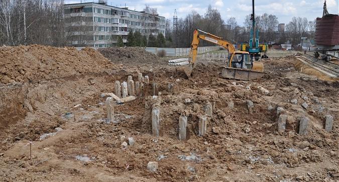 Произведена забивка сваи в ЖК Дом у реки Квартирный контроль