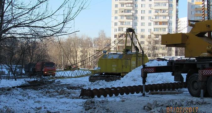 Вид с улицы Багрицкого на жилой комплекс Свой Квартирный контроль