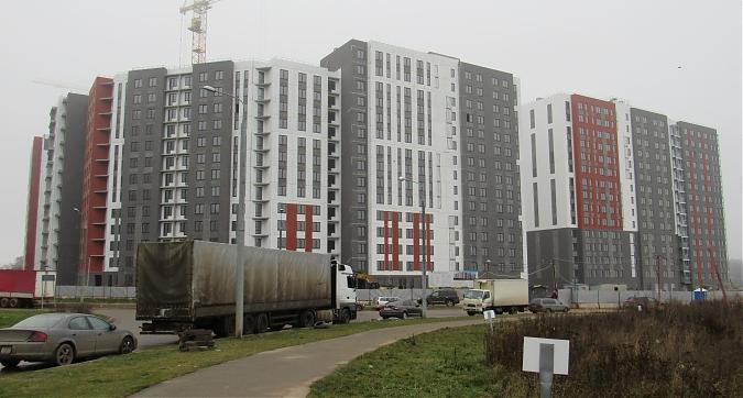 ЖК Новые Ватутинки мкр Центральный, корпуса 1/2, 1/1, вид с ул. 3-я Нововатутинская, фото - 5 Квартирный контроль
