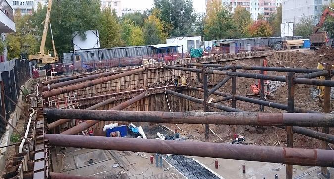 ЖК Дом на Абрамцевской, работы по обустройству котлована - вид с Абрамцевской улицы, фото 7 Квартирный контроль