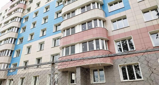 ЖК Сходня парк, вид на жилой комплекс с ул. Первомайской, фото 9 Квартирный контроль