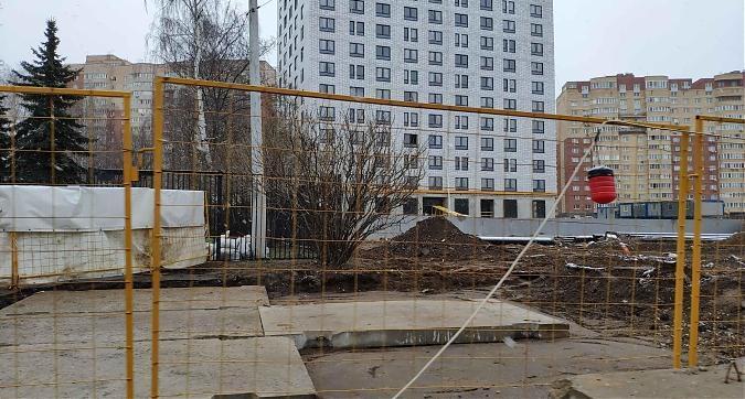 ЖК Кузьминский лес, корпус 2, вид с Центральной ул., фото 7 Квартирный контроль