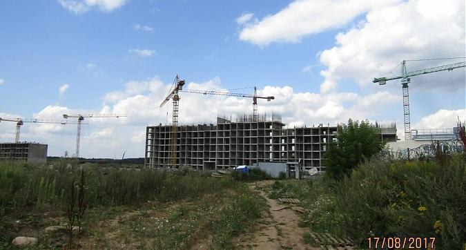 Микрорайон Красногорский - в корпусе 19 проводятся монолитные работы Квартирный контроль