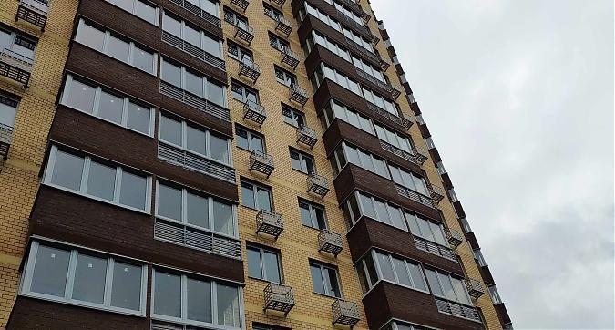 ЖК Экоград на Микояна, корпус 2, вид с ул. Манометр, фото 3 Квартирный контроль
