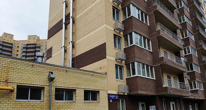 ЖК Экоград на Микояна, корпус 1, вид с ул. Манометр, фото 6 Квартирный контроль