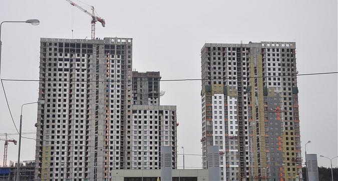 ЖК Оранж парк, 1-й и 2-й корпус, вид с Новорязанского шоссе Квартирный контроль
