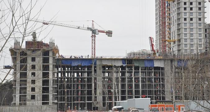 ЖК Оранж парк, 3-й корпус, вид с улицы Строителей Квартирный контроль