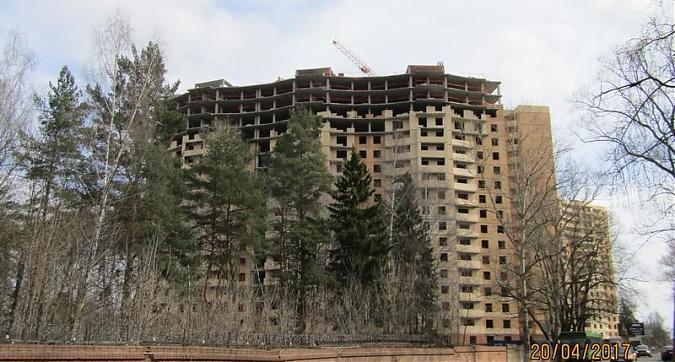 ЖК Лесная Корона - вид на комплекс со стороны улицы Тихонравова Квартирный контроль